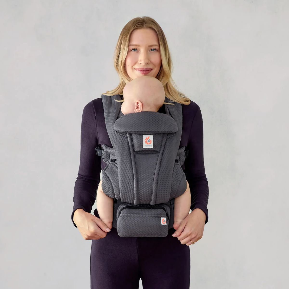 Ergobaby Omni Deluxe Newborn Baby Carrier 0-48M - Graphite Grey - Four Carry Positions That Grow with Baby